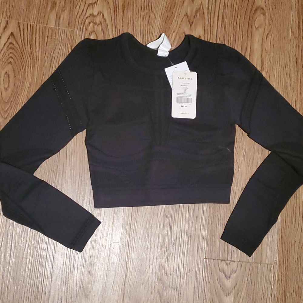 Fabletics Crop Top Long Sleeve